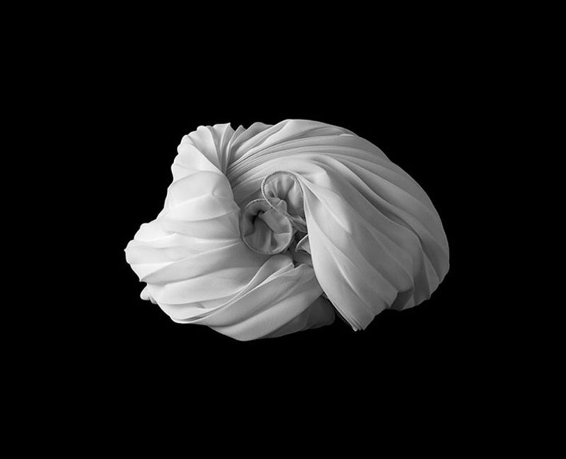 Stitch, C-print, 2010, 73 x 90 cm